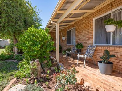 16 Cotter Place, Hannans WA 6430