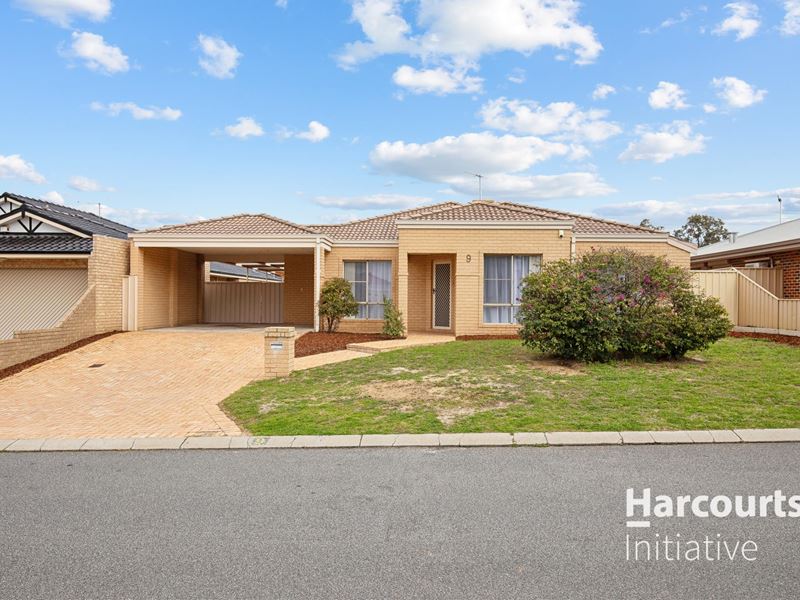 9 Scholar Close, Marangaroo WA 6064