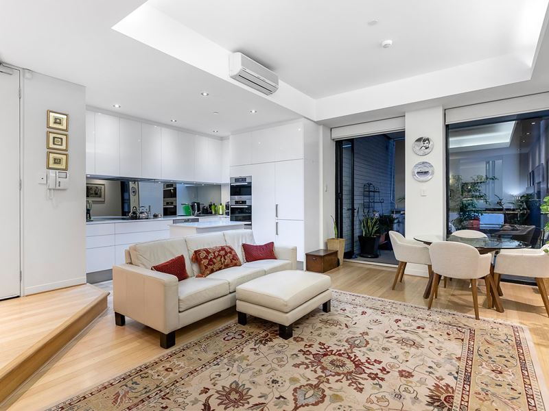6/255 Adelaide Tce, Perth