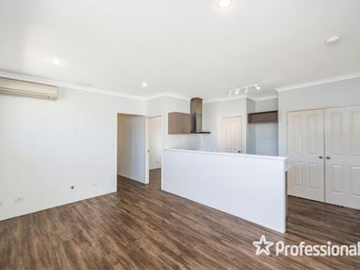 32C Albourne Way, Balga WA 6061