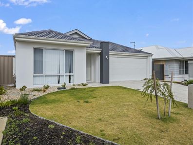 5 Lexicon Road, Yanchep WA 6035