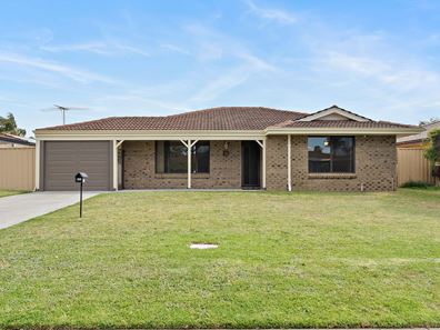 11 Logan Court, Seville Grove WA 6112