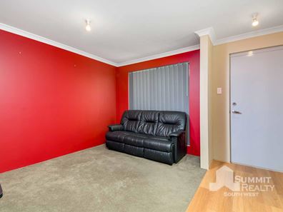 4A Ausden Street, Carey Park WA 6230