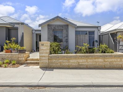 44 Greenside Drive, Yanchep WA 6035