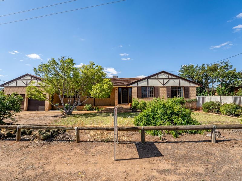 2 Springfield Road, Northam WA 6401