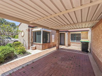 4/56 Elanora Drive, Cooloongup WA 6168