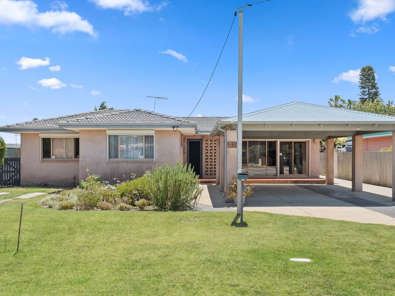 22 Wallsend St, Safety Bay WA 6169