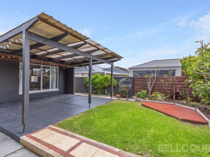 7 Simmonds Street, Morley WA 6062