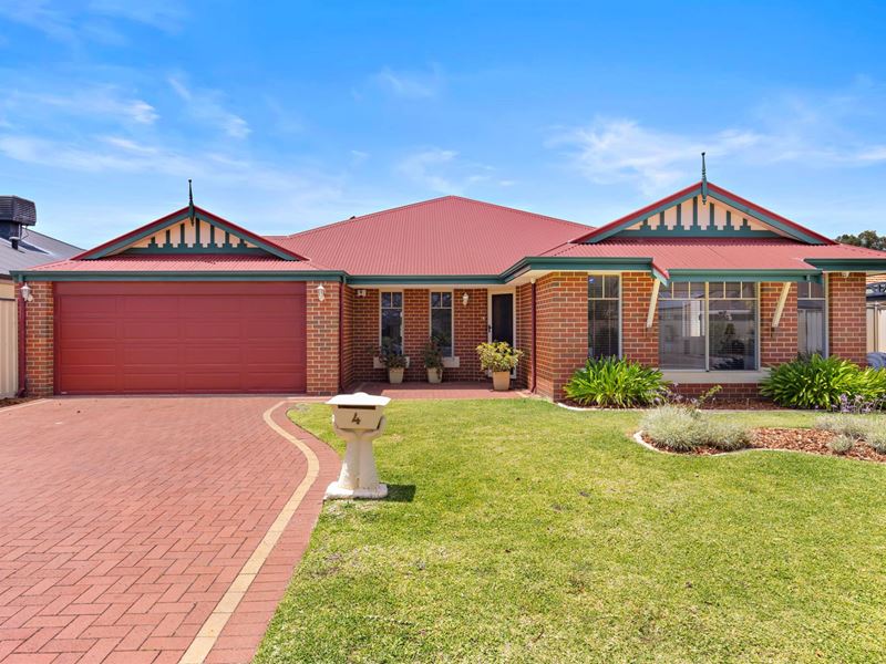 4 McGuiness Turn, Wattle Grove WA 6107