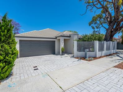 25A Norma Road, Alfred Cove WA 6154