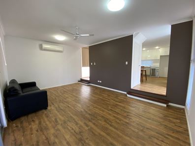 3B Moondoorow, Newman WA 6753