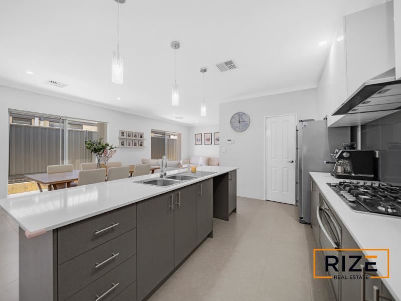 16 Chucklebud Street, Banksia Grove