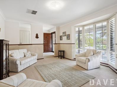 6 Kane Street, Kingsley WA 6026