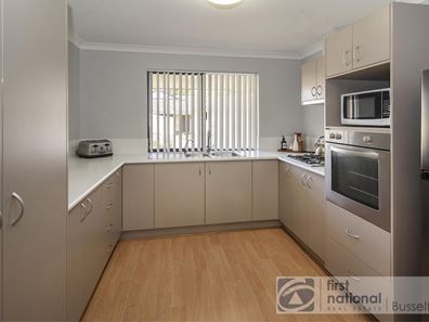 6/5 Elliott Street, Busselton WA 6280