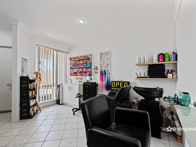 24 Nagle Close, Mount Tarcoola WA 6530