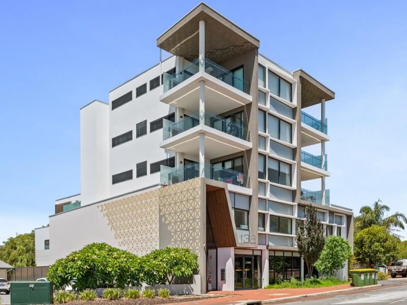 9/136 Riseley Street, Booragoon WA 6154