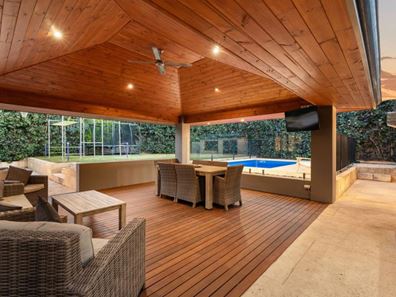 19 Thornhill Way, Greenwood WA 6024