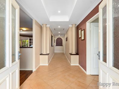 9 Edmonton Road, Canning Vale WA 6155