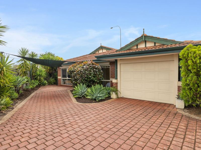 19/1 Iolanthe Street, Bassendean WA 6054
