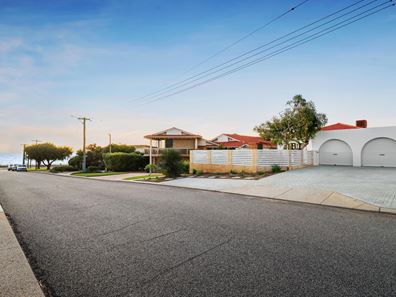 15 Beachton Street, North Beach WA 6020