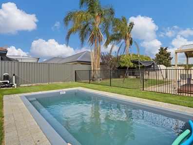 39 Winton Street, Carey Park WA 6230
