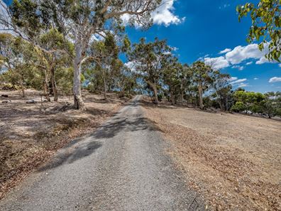 68 Lareema Drive, Bullsbrook WA 6084