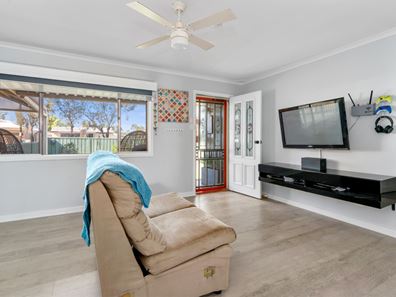 42 Harvey Street, South Kalgoorlie WA 6430