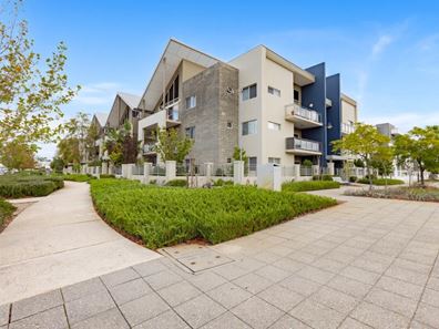 8/69 The Parkway, Ellenbrook WA 6069