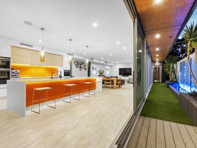 42B Pangbourne Street, Wembley WA 6014