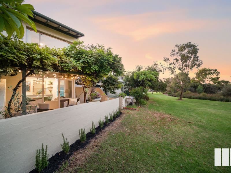 13/244 Mill Point Road, South Perth WA 6151