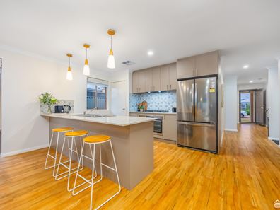 29 Kinsella Avenue, Byford WA 6122
