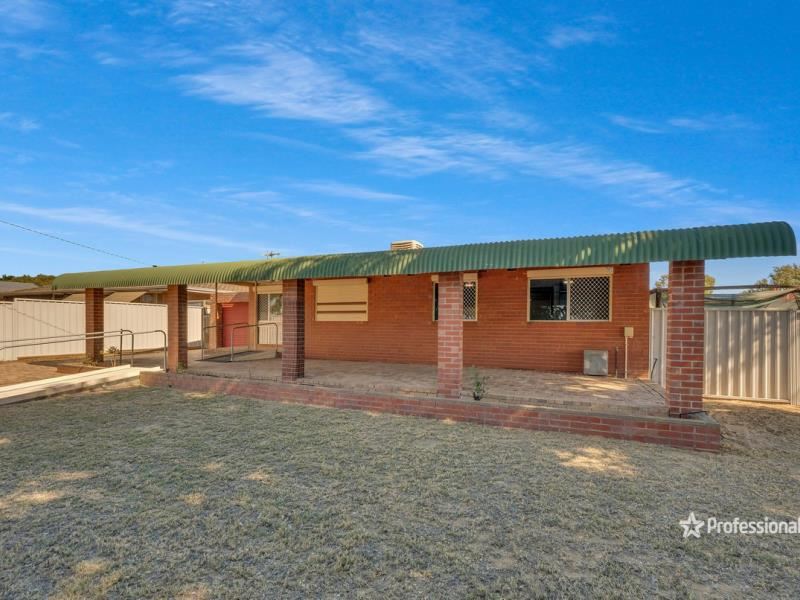 5 Ward Street, Rangeway WA 6530