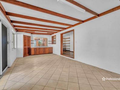 5 Ward Street, Rangeway WA 6530