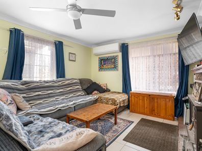 15 Bennetts Place, Hannans WA 6430
