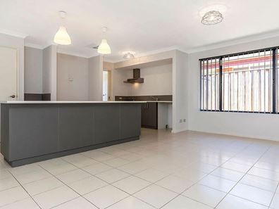 14 Tickner parade, Ellenbrook WA 6069