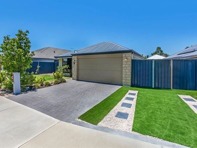 30 Magenta Crescent, Baldivis WA 6171
