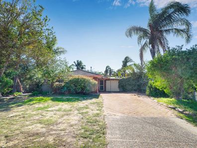 39 Amberton Avenue, Girrawheen WA 6064
