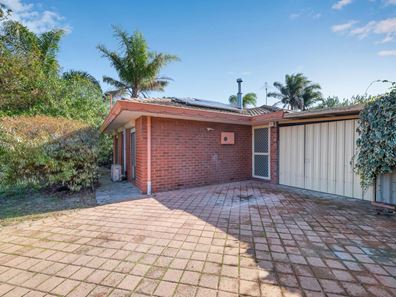 39 Amberton Avenue, Girrawheen WA 6064
