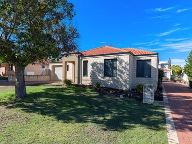 12A Myindee Way, Nollamara WA 6061