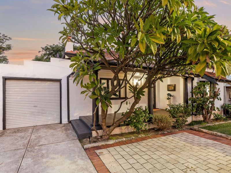 1018 Beaufort Street, Bedford