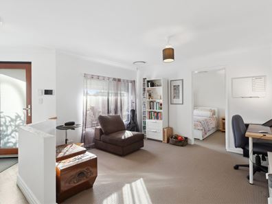 120 Hill View Terrace, St James WA 6102