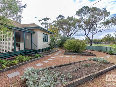 62 East Street, Northam WA 6401