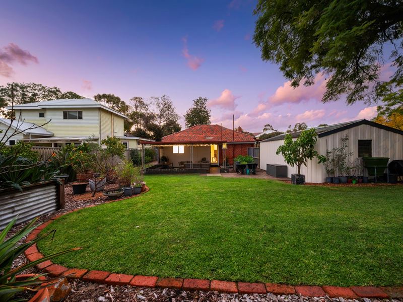 22 Huntingdon Street, East Victoria Park