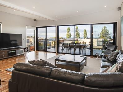 29A/77 Gifford Road, Dunsborough WA 6281