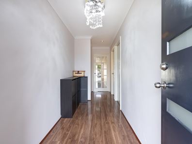 27 Buttermere Approach, Waikiki WA 6169