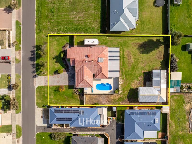4 Clearys Road, Dardanup