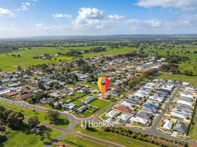 4 Clearys Road, Dardanup WA 6236