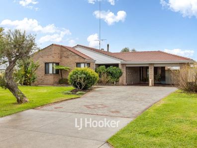 4 Clearys Road, Dardanup WA 6236