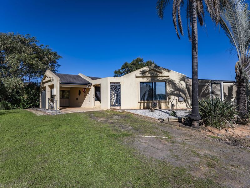 5 Moloney Street, Utakarra WA 6530