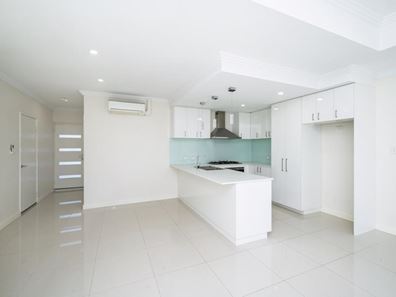 52A Phoenix Road, Hamilton Hill WA 6163